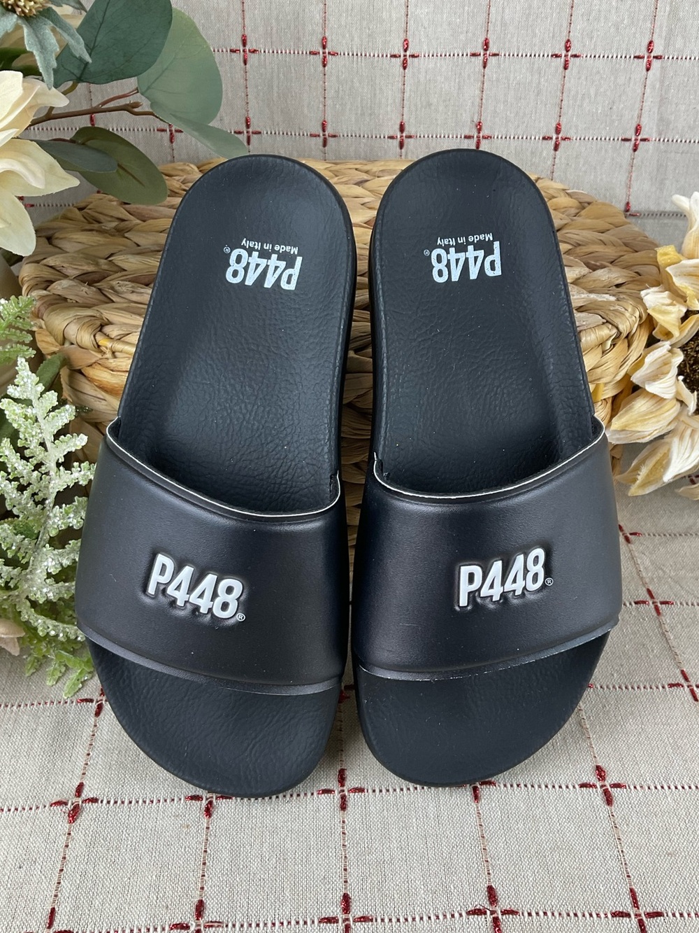 P448 Super Water Resistant Slide Sandal Women's 36 6/6.5 Contoured Footbed Black